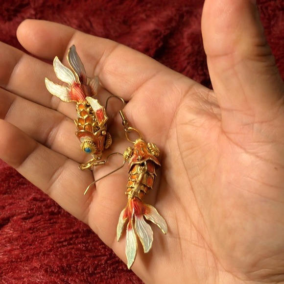 Vintage Enamel Articulated Koi Fish Earrings - Picture 8 of 8